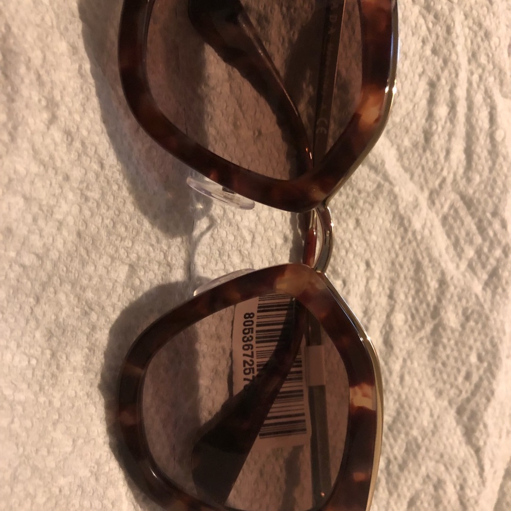 Prada Cinéma Sunglass - Picture 4 of 4